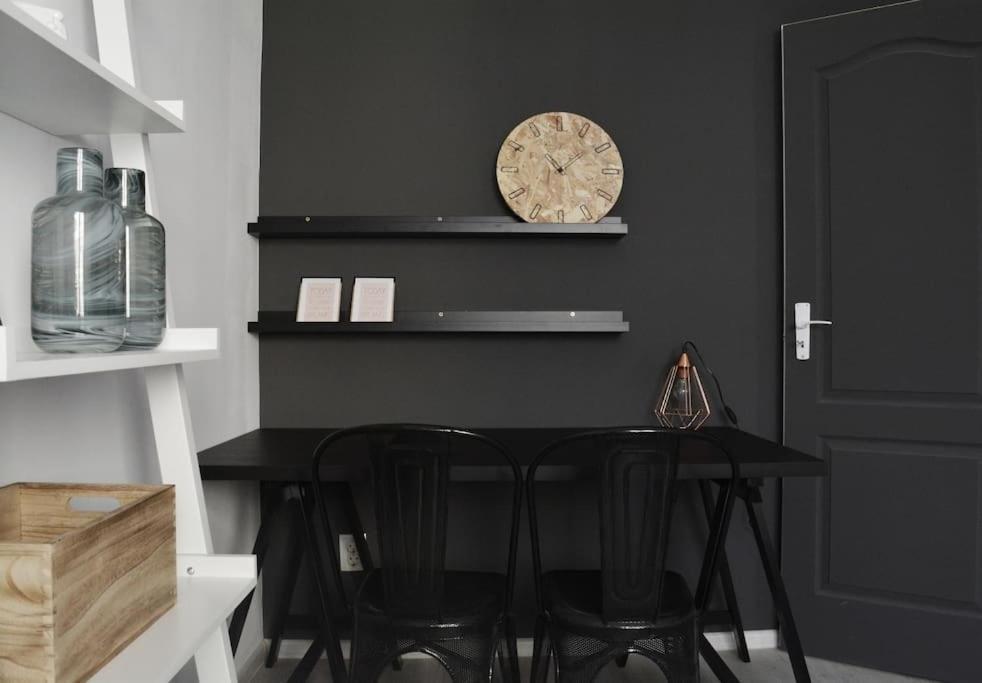 2 Bdr / Cozy Ap Near Old Town Appartement Boekarest Buitenkant foto